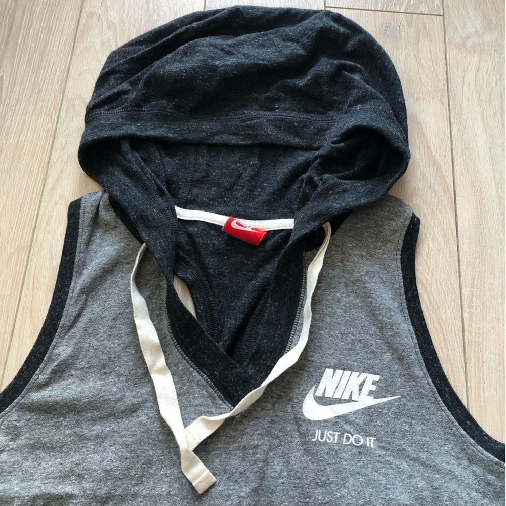 Nike Racerback Hooded V Neck Tank Top in Grey Size L - Picture 7 of 11